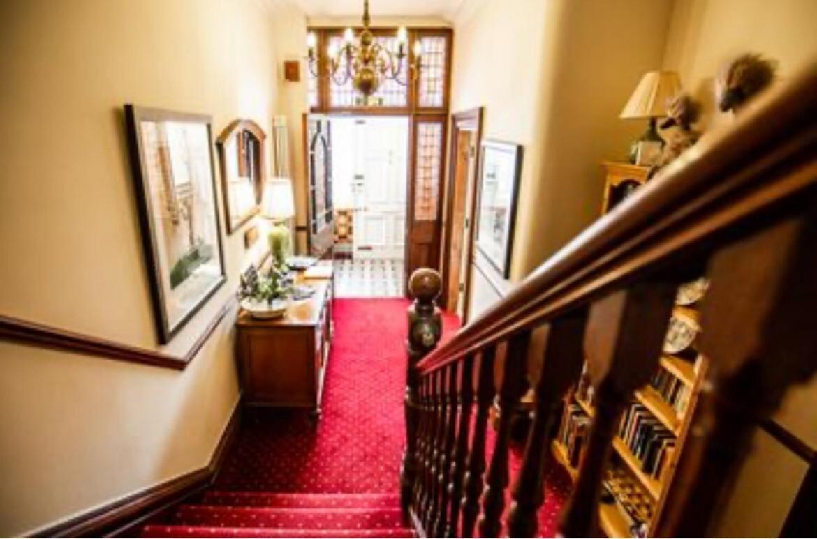 Abbotsleigh Of Whitby Bed & Breakfast Dış mekan fotoğraf
